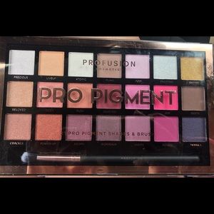 Brand New Brand Name Makeup